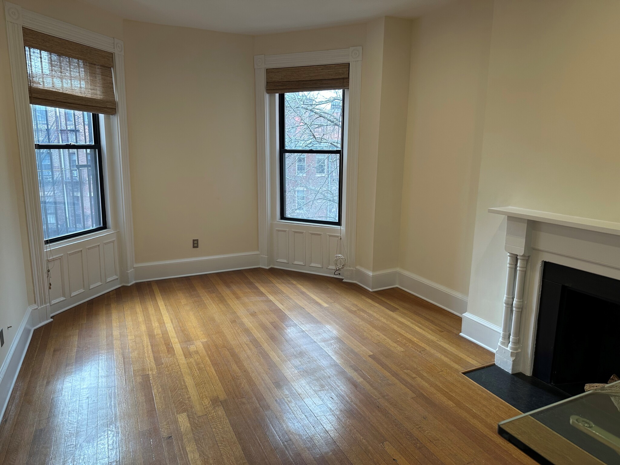 3 bed, 2 bath apartment for rent at 298 Commonwealth Ave Unit Ph/302, Back Bay — photo 8 of 15