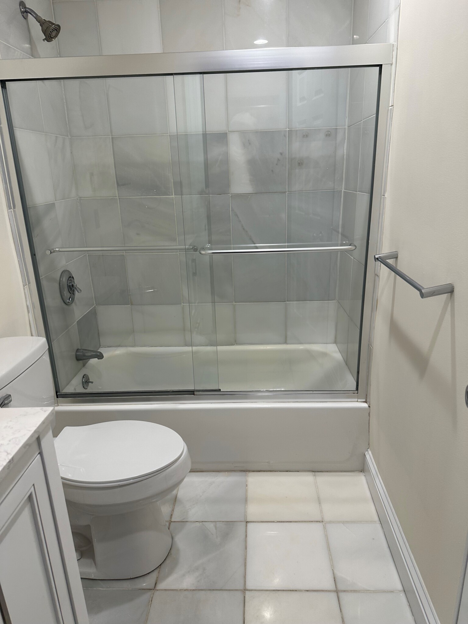 3 bed, 2 bath apartment for rent at 298 Commonwealth Ave Unit Ph/302, Back Bay — photo 13 of 15