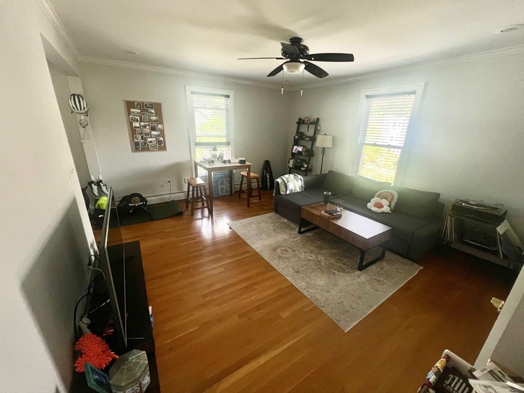 2 bed, 1 bath apartment for rent at 298 Lamartine St Unit 2, Jamaica Plain — photo 4 of 9