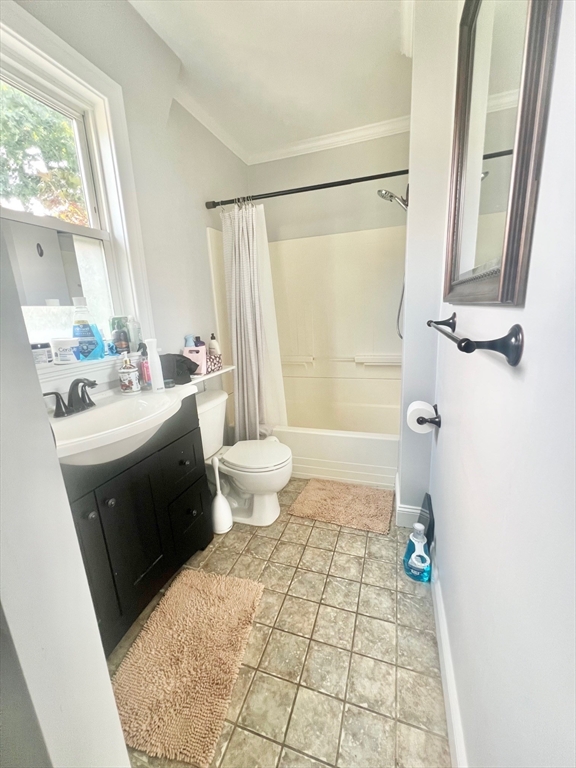 2 bed, 1 bath apartment for rent at 298 Lamartine St Unit 2, Jamaica Plain — photo 7 of 9