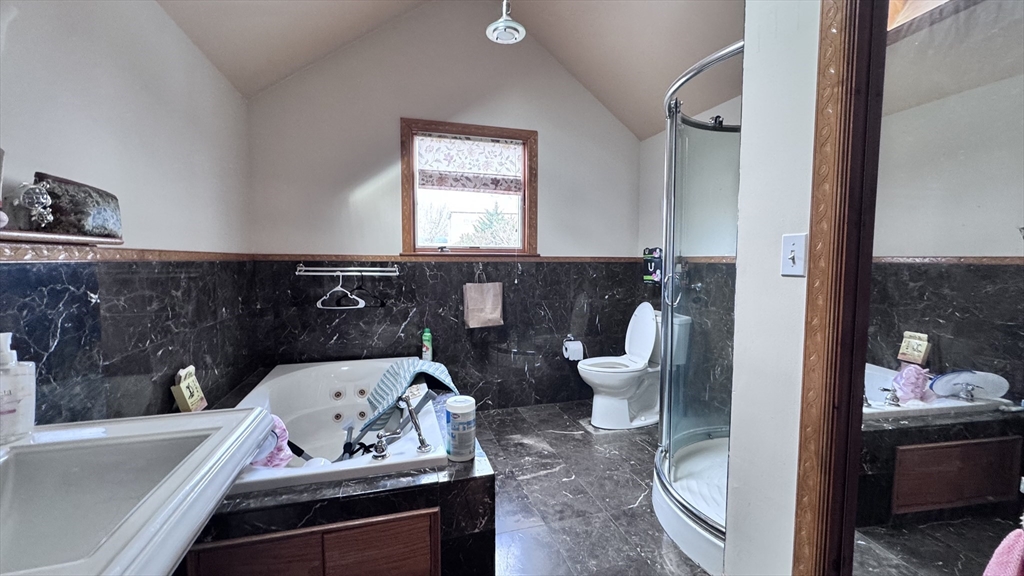 4 bed, 3 bath apartment for rent at 298 Langley Rd, Newton — photo 16 of 22