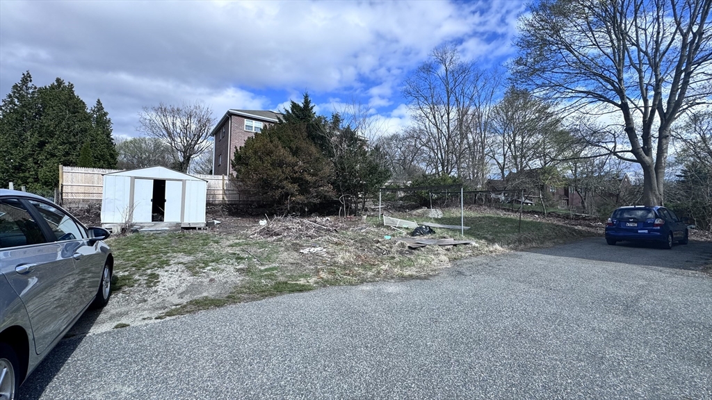 4 bed, 3 bath apartment for rent at 298 Langley Rd, Newton — photo 22 of 22