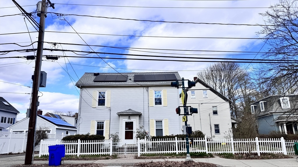 4 bed, 3 bath apartment for rent at 298 Langley Rd, Newton — photo 2 of 22