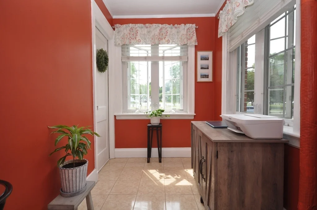 1 bed, 1 bath apartment for rent at 298 Main St Unit 12, Wakefield — photo 9 of 23