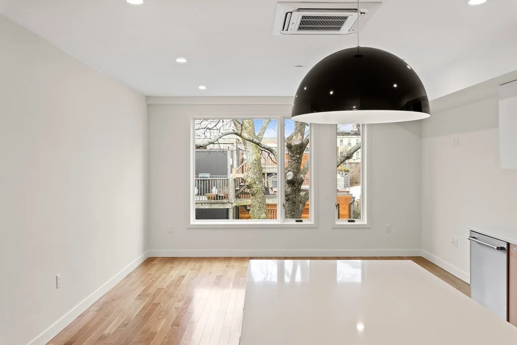 1 bed, 1 bath apartment for rent at 298 Marginal Unit 4, East Boston — photo 10 of 26