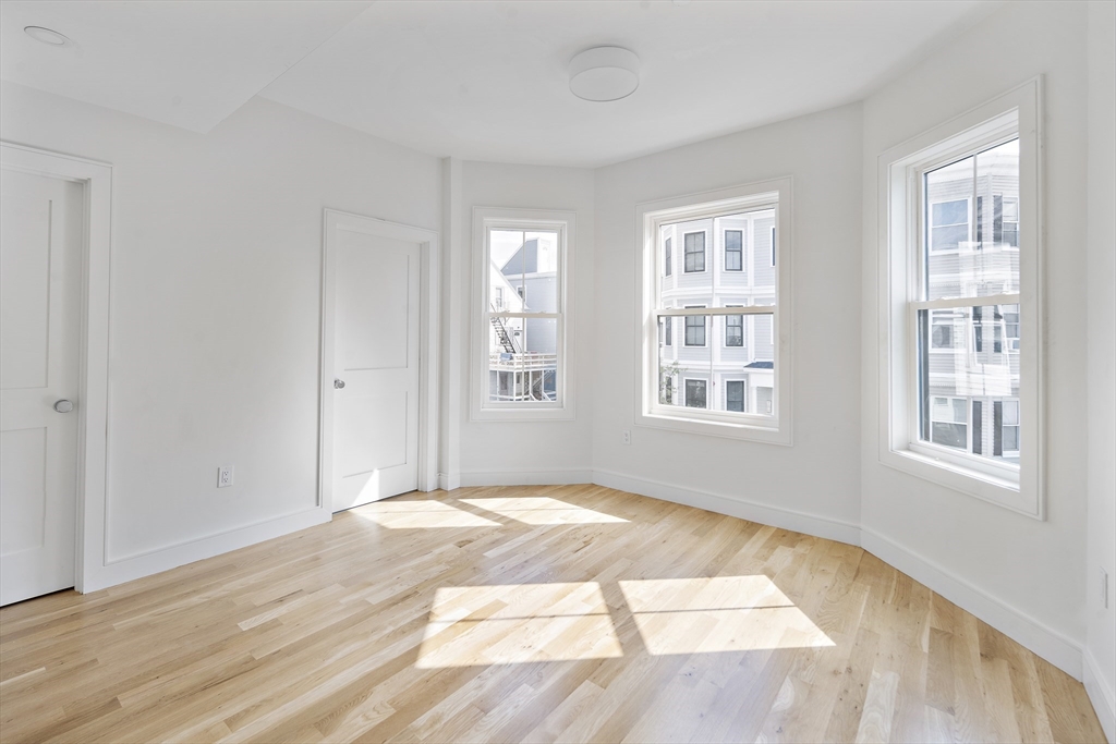 3 bed, 2 bath apartment for rent at 298 Maverick St Unit 2, East Boston — photo 18 of 29