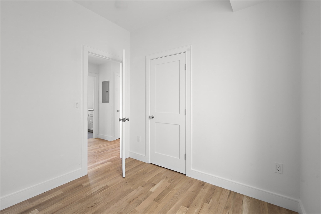 3 bed, 2 bath apartment for rent at 298 Maverick St Unit 2, East Boston — photo 21 of 29
