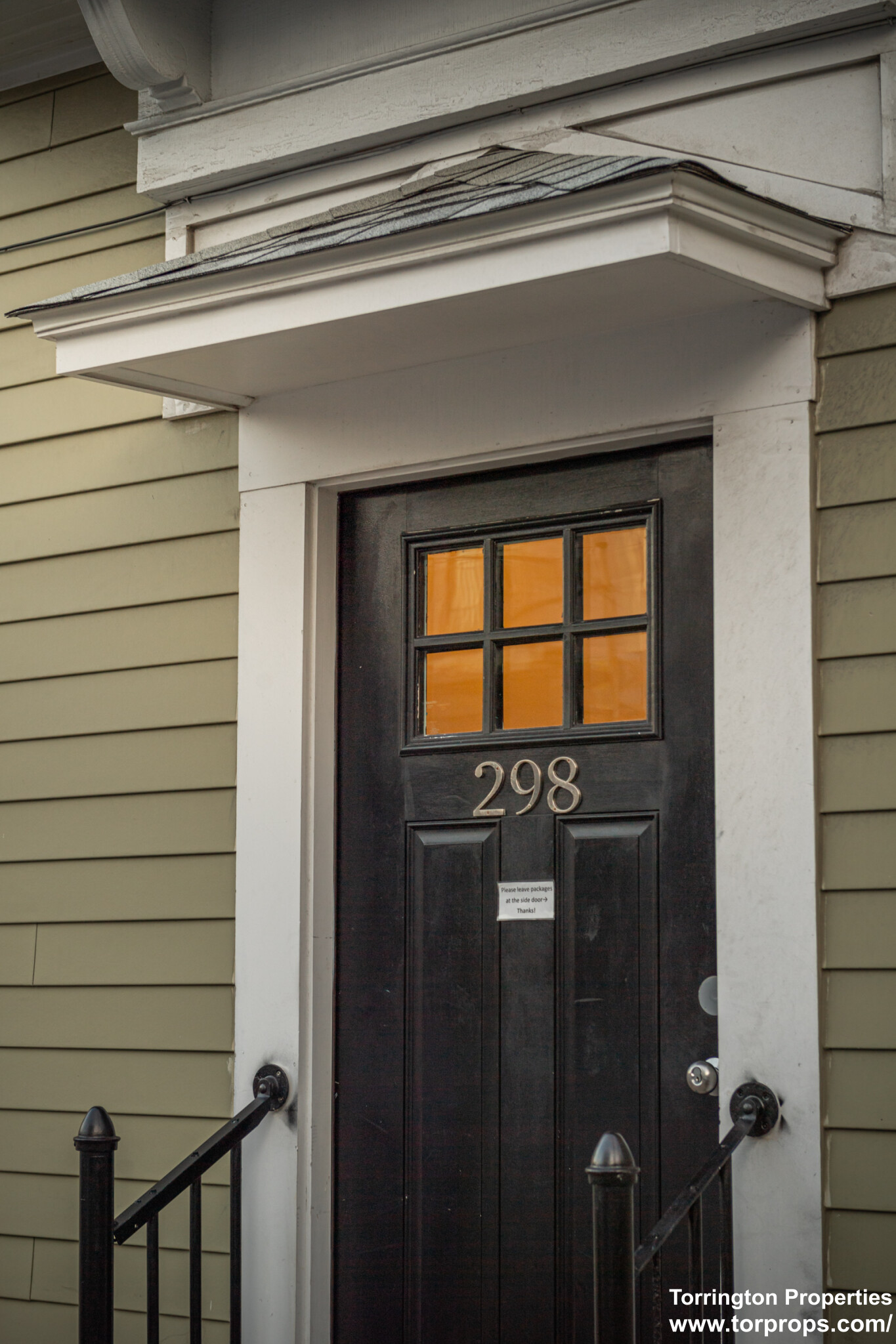 3 bed, 1 bath apartment for rent at 298 Windsor St Unit 2, The Port — photo 8 of 8