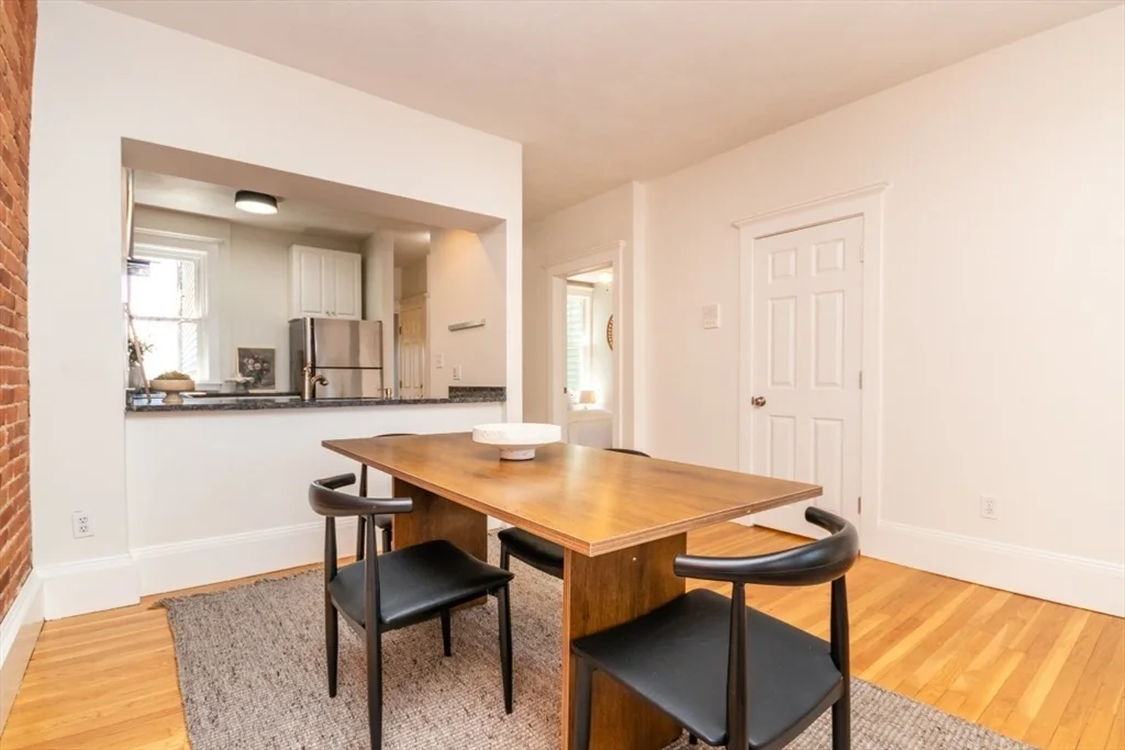 2 bed, 2 bath apartment for rent at 298A Bunker Hill St Unit 1, Charlestown — photo 8 of 24