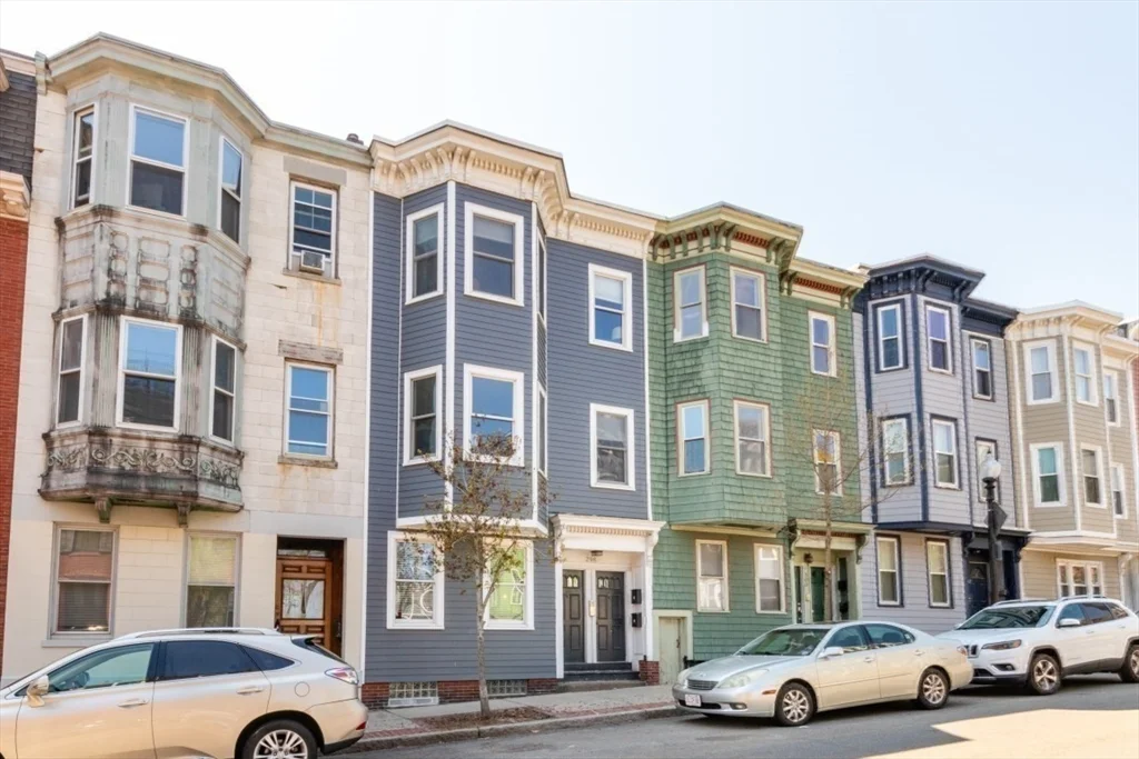2 bed, 2 bath apartment for rent at 298A Bunker Hill St Unit 1, Charlestown — photo 21 of 24