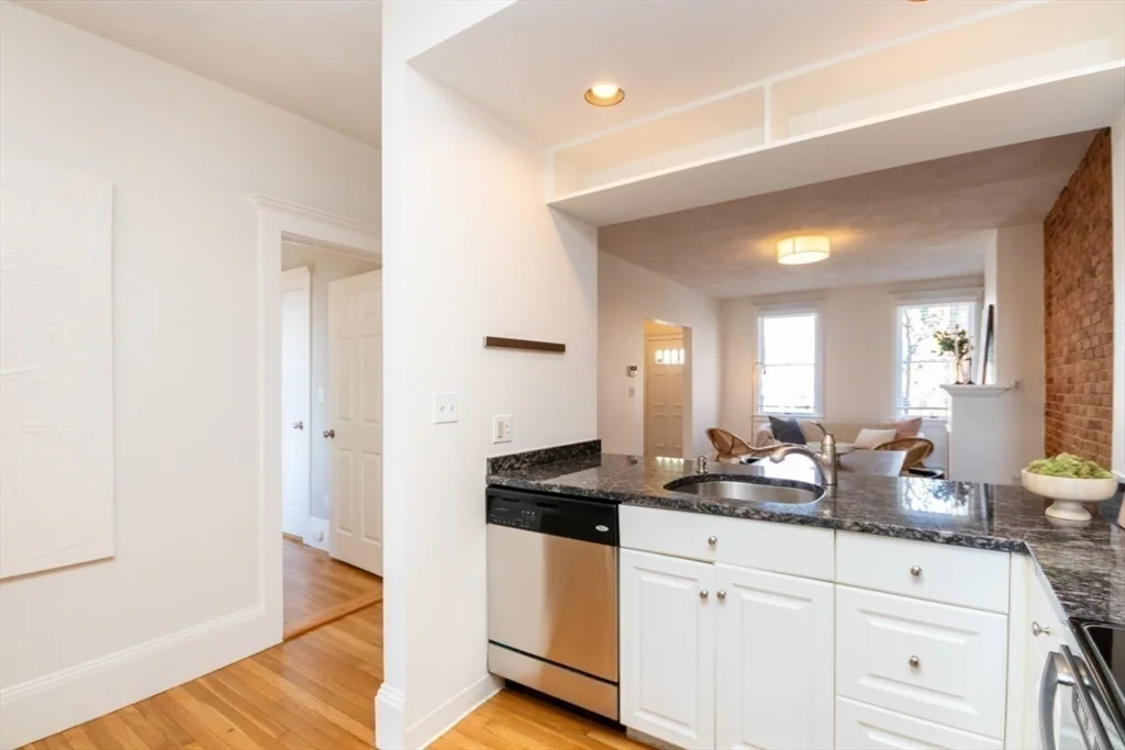 2 bed, 2 bath apartment for rent at 298A Bunker Hill St Unit 1, Charlestown — photo 12 of 24