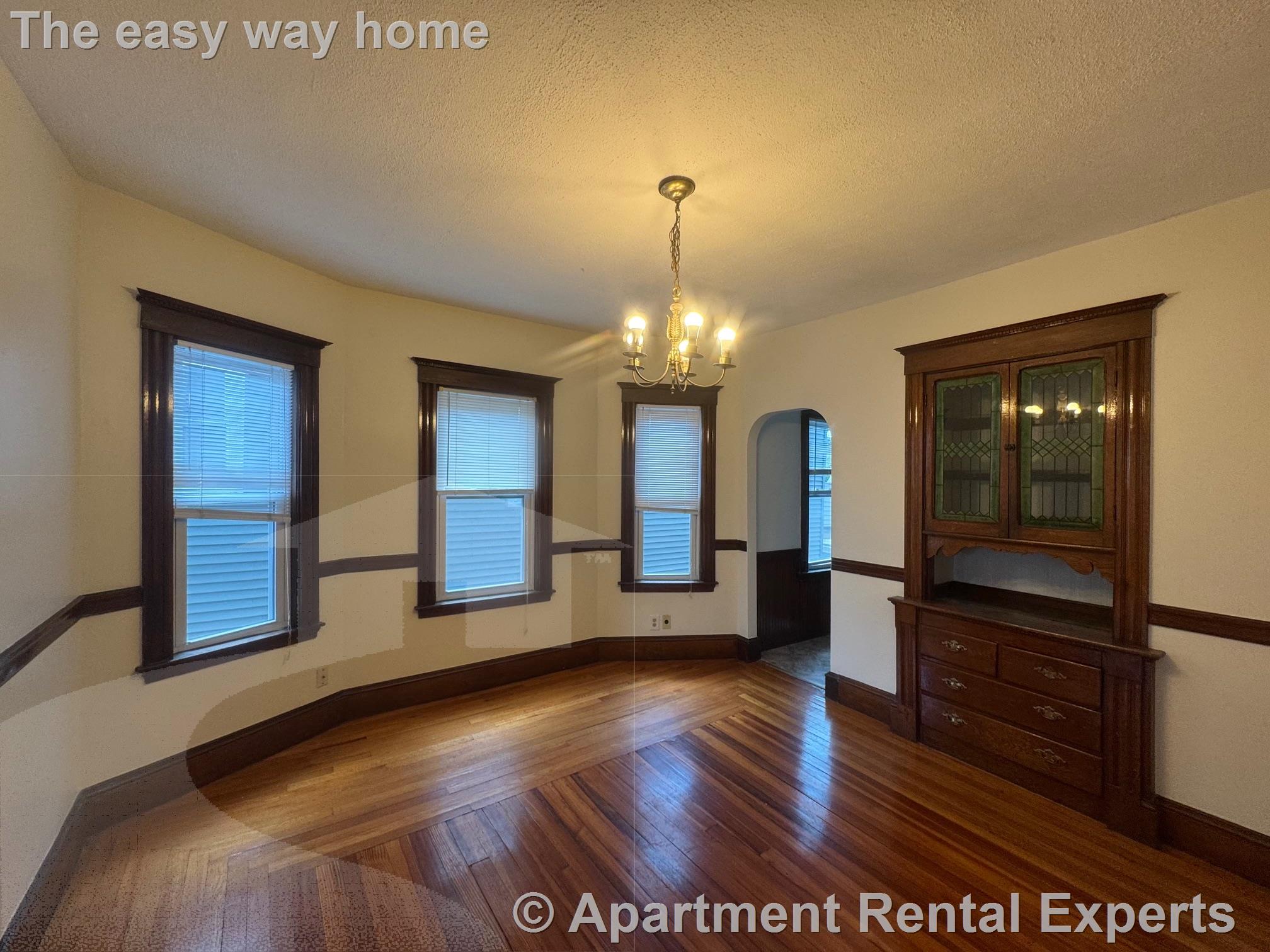 2 bed, 1 bath apartment for rent at 298A Highland Ave Unit 3, Porter Square — photo 4 of 17