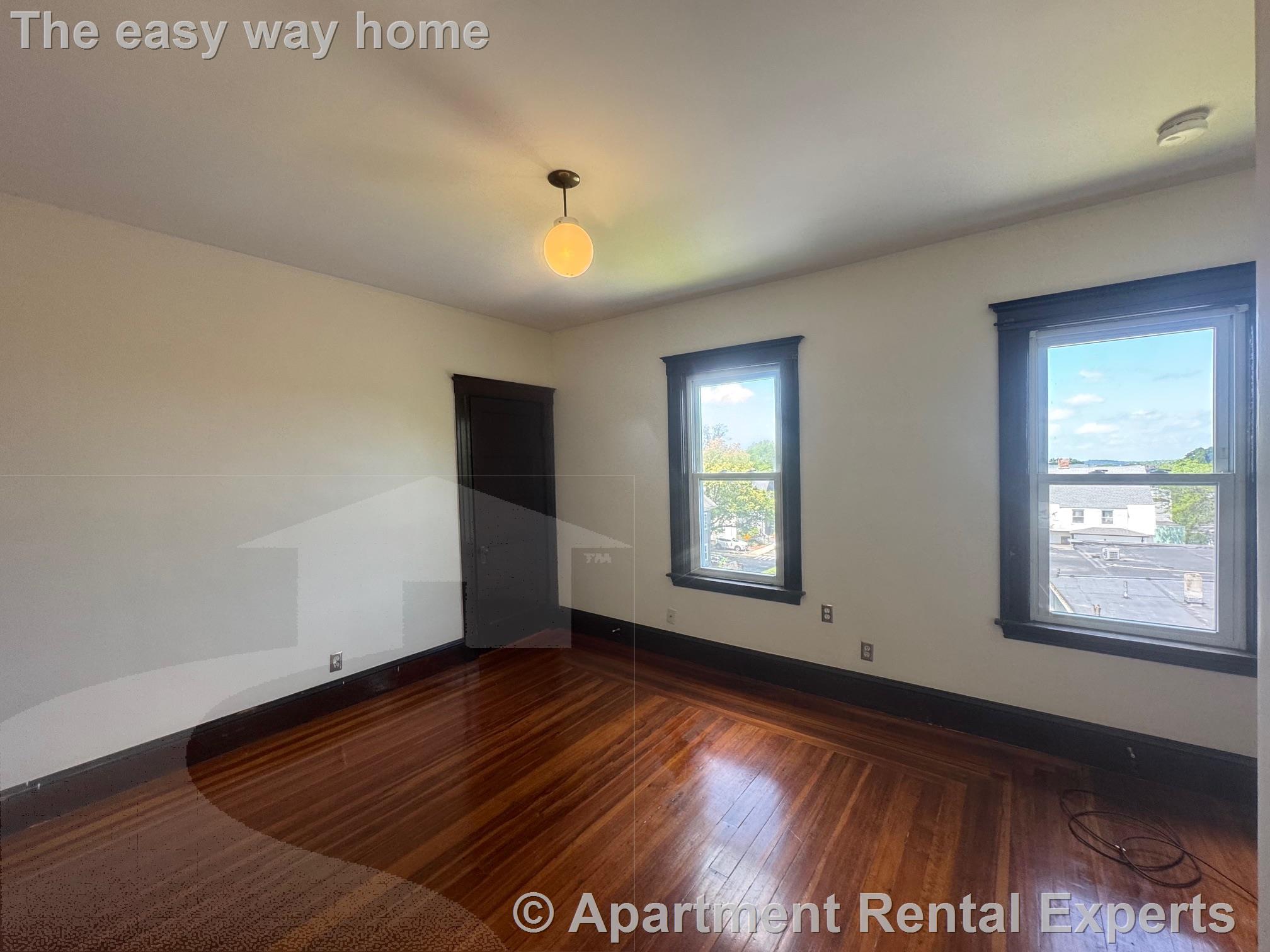 2 bed, 1 bath apartment for rent at 298A Highland Ave Unit 3, Porter Square — photo 14 of 17