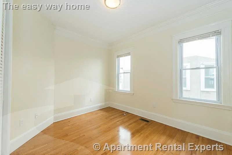 4 bed, 2 bath apartment for rent at 299-301 Alewife Brook Pkwy Unit 2, Tufts — photo 11 of 22