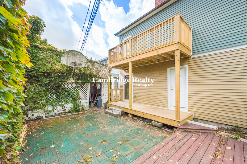 4 bed, 2 bath apartment for rent at 299 301 Alewife Brook Pkwy Unit 2, West Somerville — photo 17 of 20