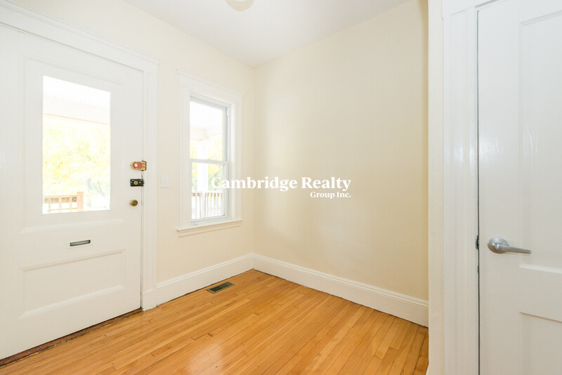 4 bed, 2 bath apartment for rent at 299 301 Alewife Brook Pkwy Unit 2, West Somerville — photo 14 of 20