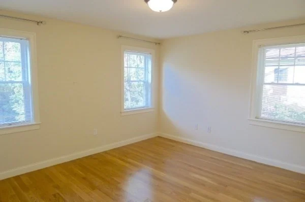 4 bed, 2 bath apartment for rent at 299 Cabot St Unit 1, Newtonville — photo 6 of 10