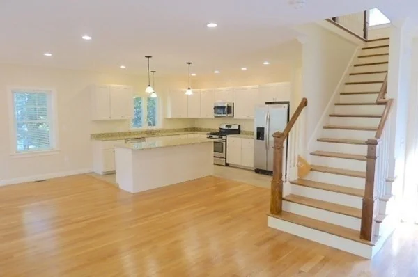 4 bed, 2 bath apartment for rent at 299 Cabot St Unit 1, Newtonville — photo 5 of 10
