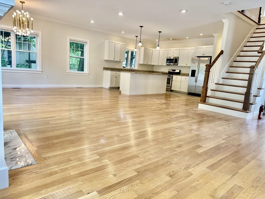 3 bed, 2 bath apartment for rent at 299 Cabot St Unit 299, Newtonville — photo 2 of 19