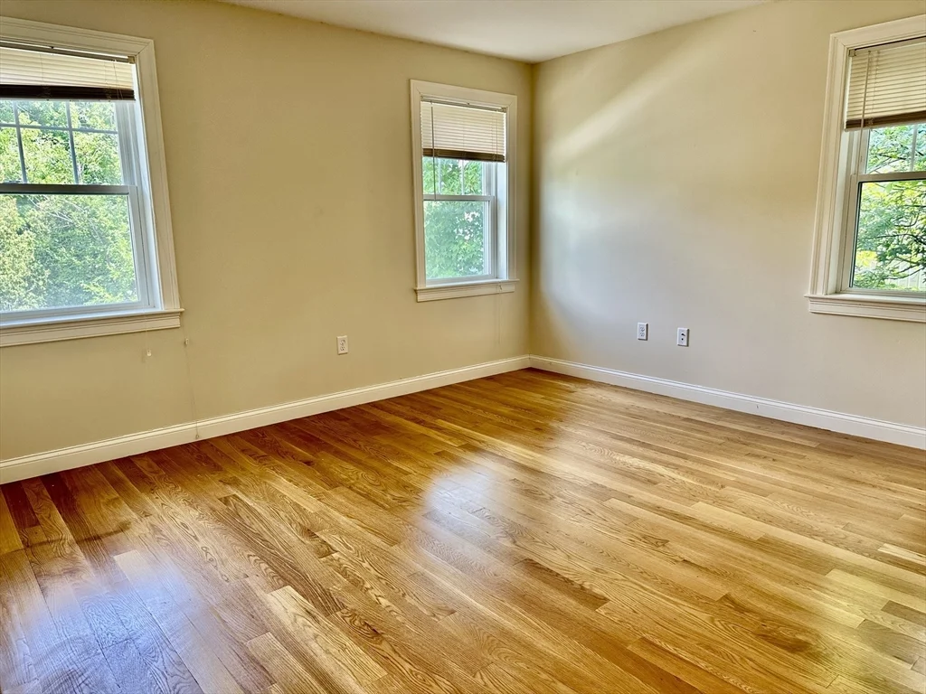 3 bed, 2 bath apartment for rent at 299 Cabot St Unit 299, Newtonville — photo 8 of 19