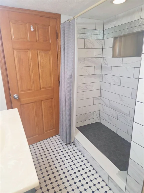 2 bed, 1 bath apartment for rent at 299 Crescent Ave Unit 1, Beachmont — photo 9 of 19