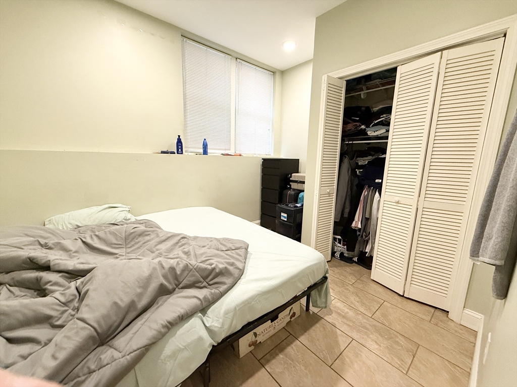 3 bed, 2 bath apartment for rent at 299 Dudley St Unit 2, Roxbury — photo 5 of 6