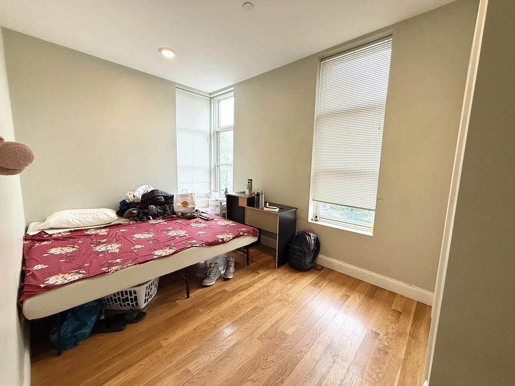 3 bed, 2 bath apartment for rent at 299 Dudley St Unit 3, Roxbury — photo 5 of 11