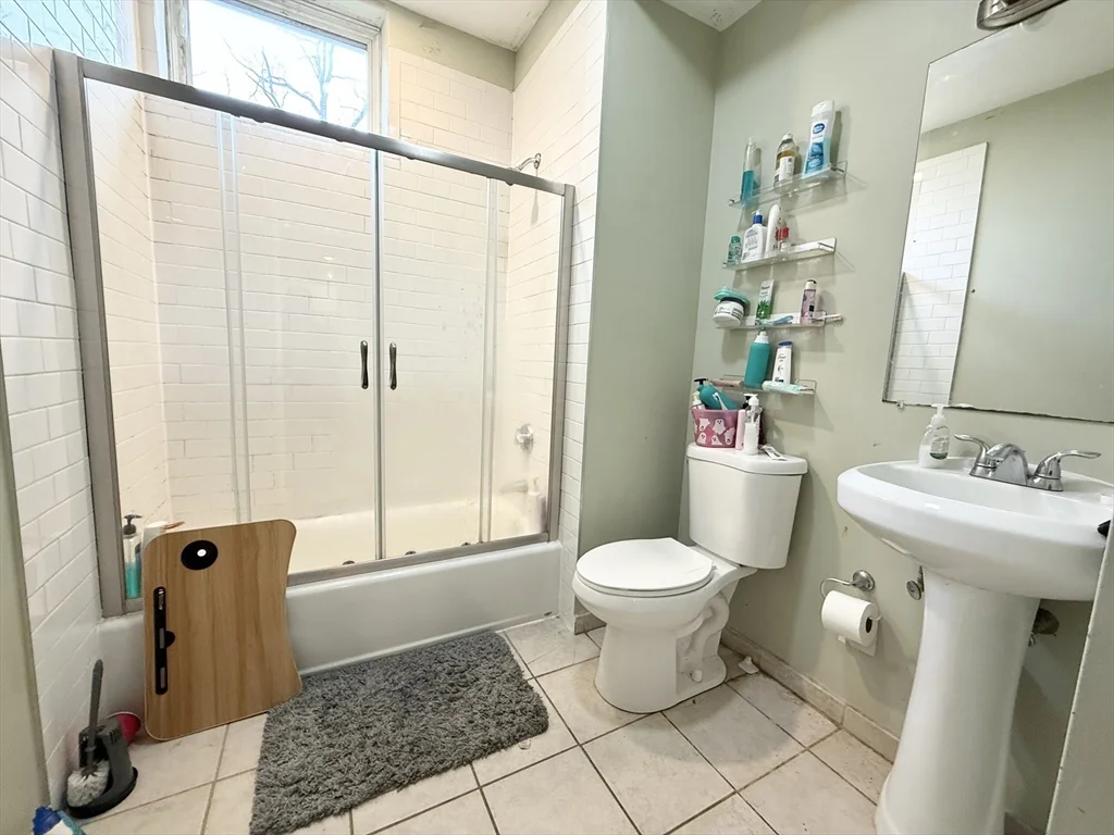 3 bed, 2 bath apartment for rent at 299 Dudley St Unit 3, Roxbury — photo 10 of 11