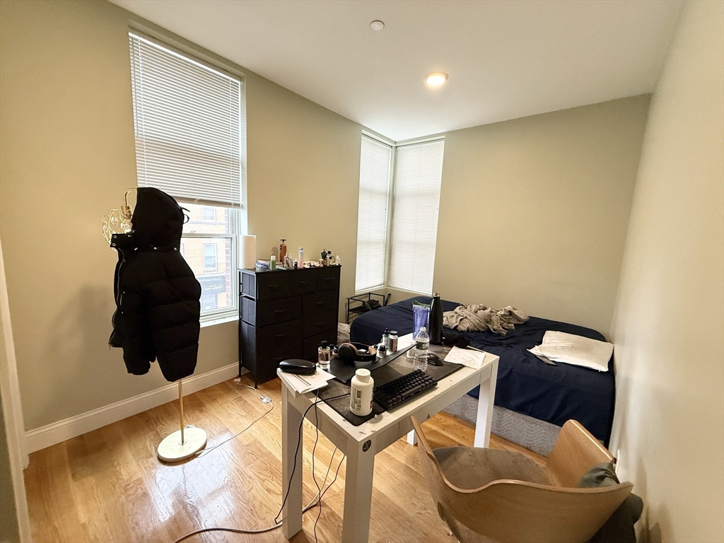 3 bed, 2 bath apartment for rent at 299 Dudley St Unit 6, Roxbury — photo 3 of 7