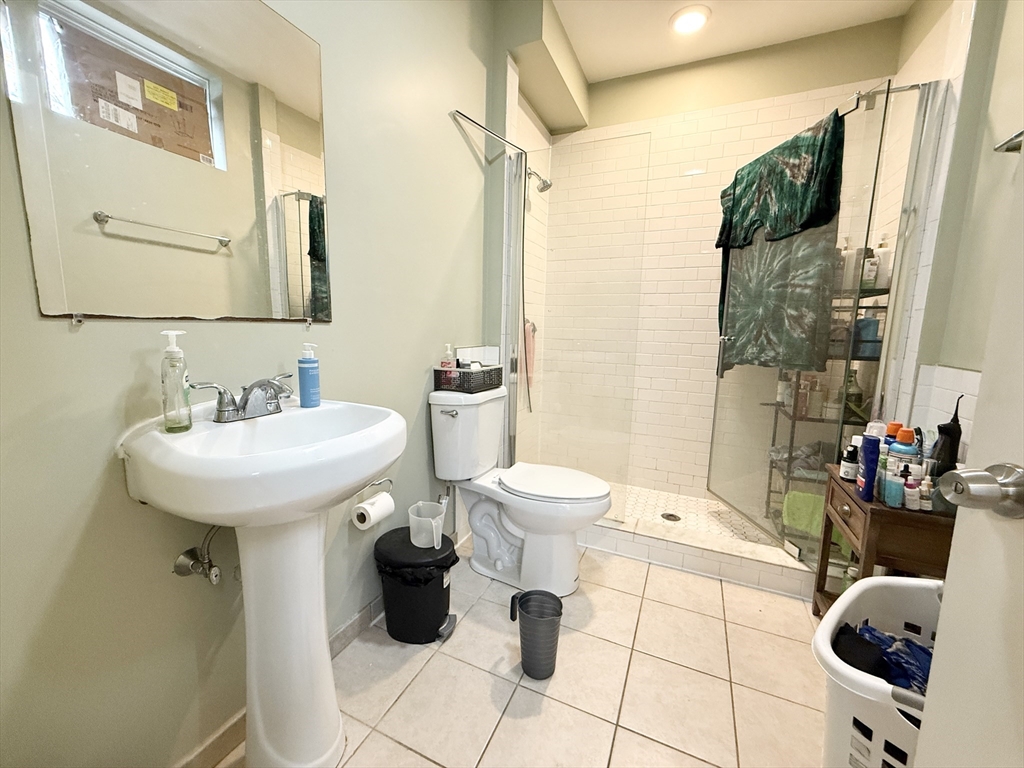 3 bed, 2 bath apartment for rent at 299 Dudley St Unit 6, Roxbury — photo 7 of 7