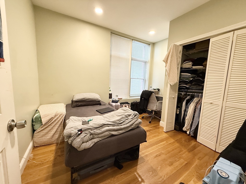 3 bed, 2 bath apartment for rent at 299 Dudley Unit 4, Roxbury — photo 5 of 6
