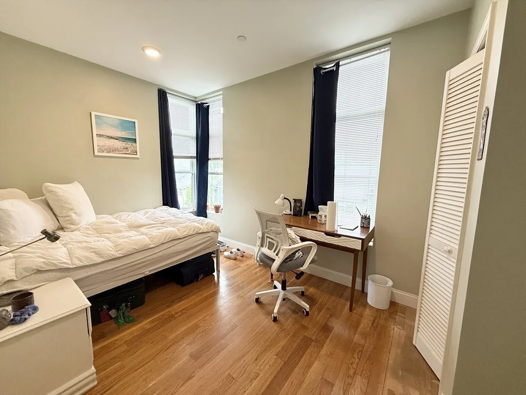 3 bed, 2 bath apartment for rent at 299 Dudley Unit 5, Roxbury — photo 4 of 8