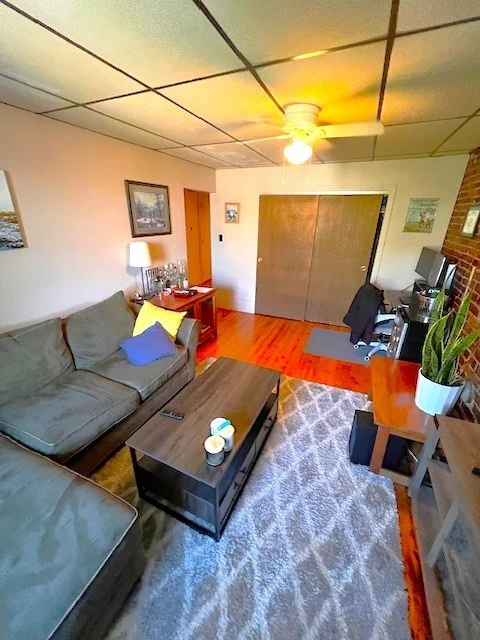 1 bed, 1 bath apartment for rent at 299 K Unit 3, South Boston — photo 4 of 5