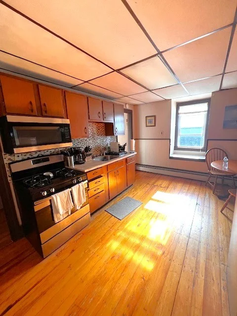 1 bed, 1 bath apartment for rent at 299 K Unit 3, South Boston — photo 1 of 5