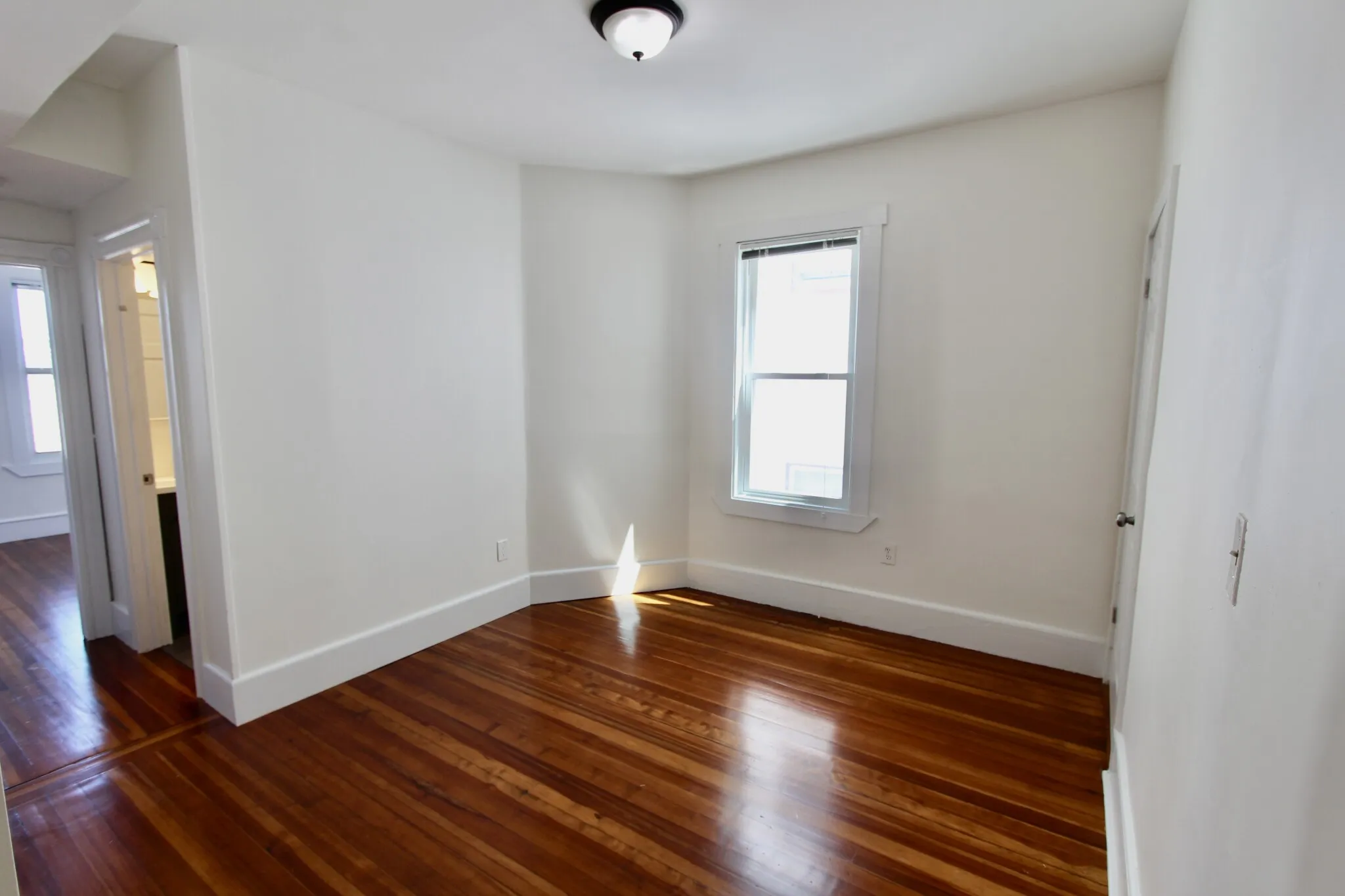 4 bed, 2 bath apartment for rent at 299 Lexington St Unit 2, East Boston — photo 2 of 9