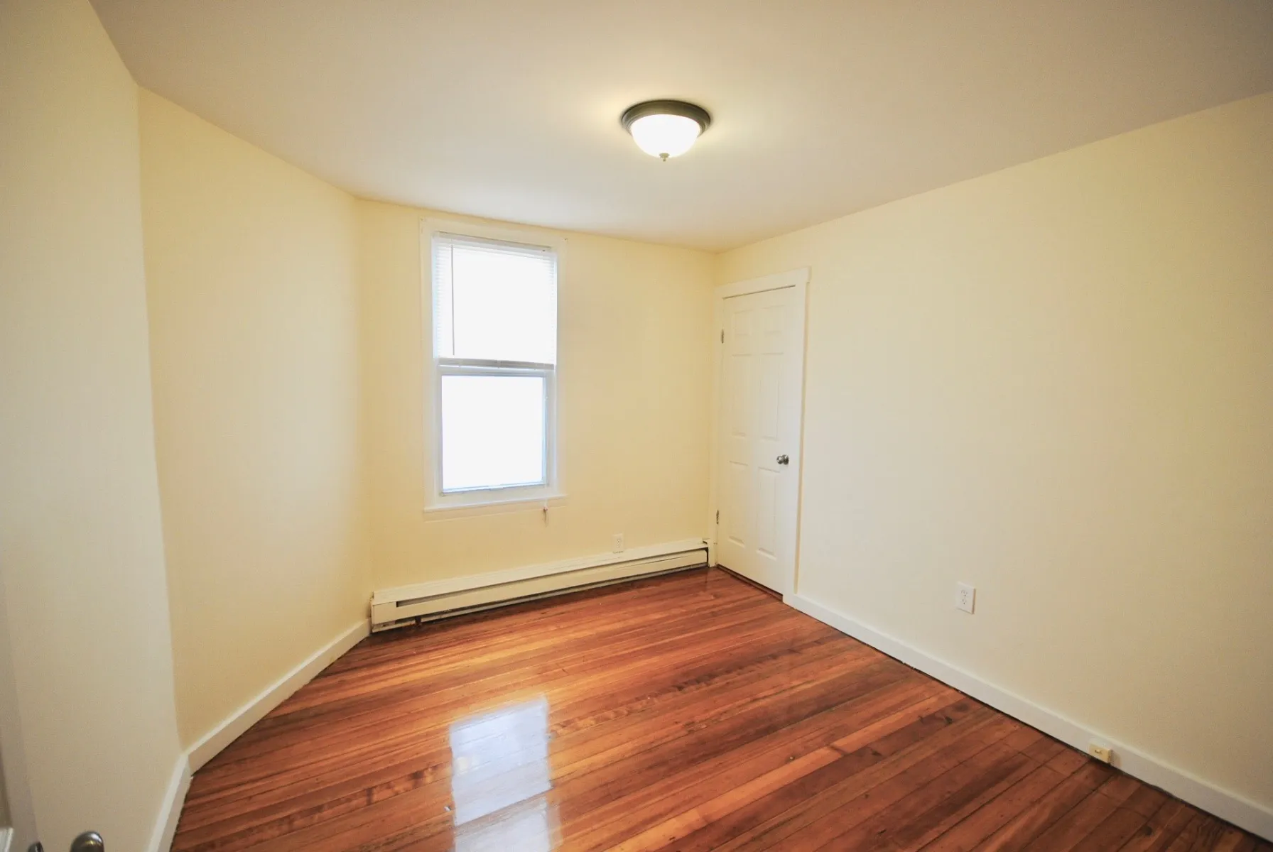 4 bed, 2 bath apartment for rent at 299 Lexington St Unit 3, East Boston — photo 9 of 10