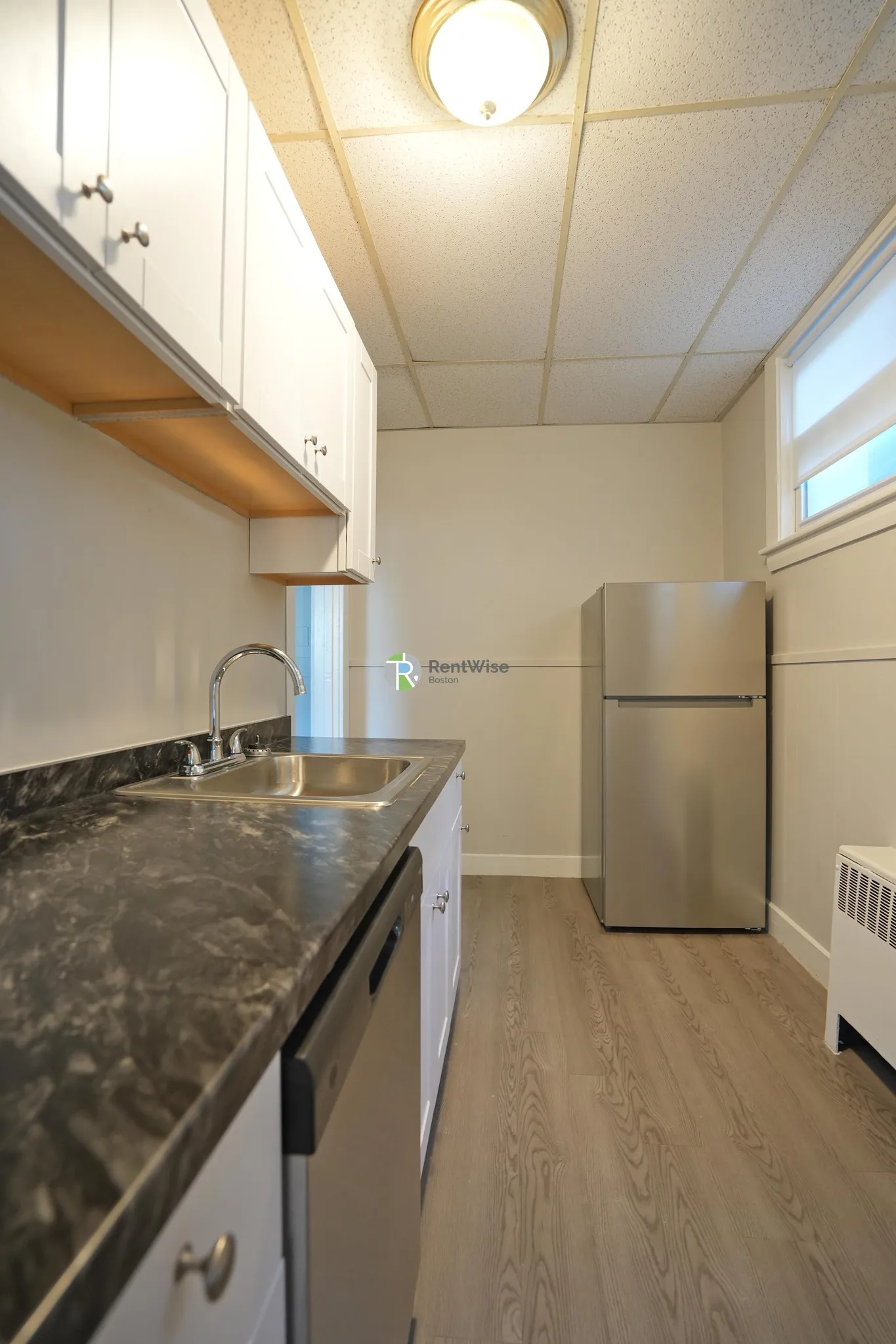 1 bed, 1 bath apartment for rent at 299 Nahant Rd Unit 1, Nahant — photo 7 of 22