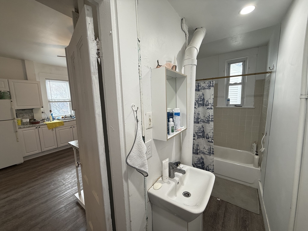 1 bed, 1 bath apartment for rent at 29R Tremont Unit 2, Cambridgeport — photo 22 of 26