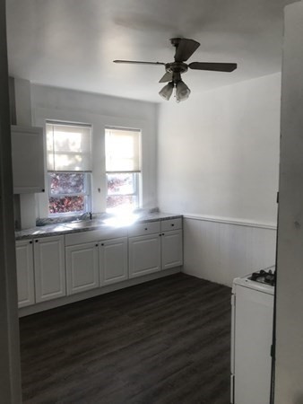 1 bed, 1 bath apartment for rent at 29R Tremont Unit 2, Cambridgeport — photo 4 of 26