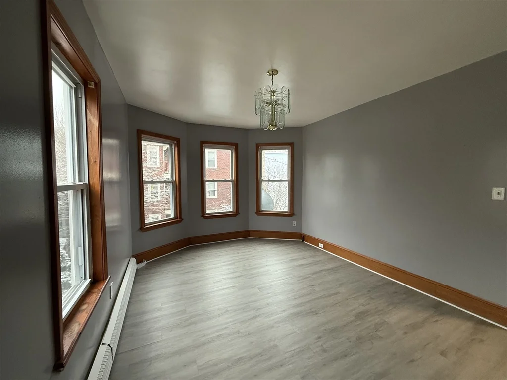 3 bed, 1 bath apartment for rent at 2A Marshfield St Unit 2, Roxbury — photo 5 of 15