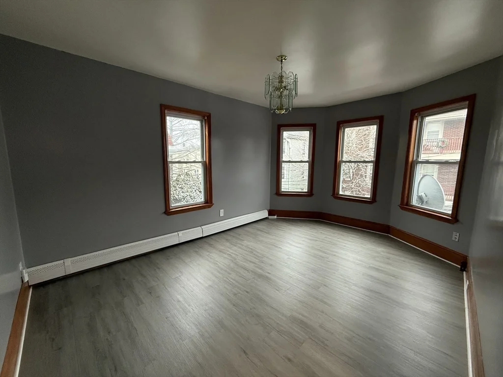 3 bed, 1 bath apartment for rent at 2A Marshfield St Unit 2, Roxbury — photo 4 of 15