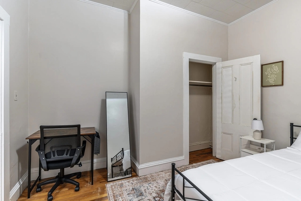 2 bed, 1 bath apartment for rent at 2A Sherman St Unit 1, Neighborhood Nine — photo 5 of 17