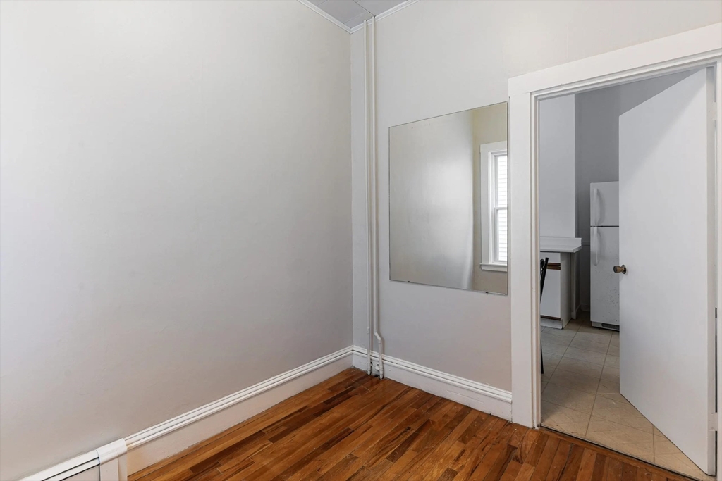2 bed, 1 bath apartment for rent at 2A Sherman St Unit 1, Neighborhood Nine — photo 9 of 17