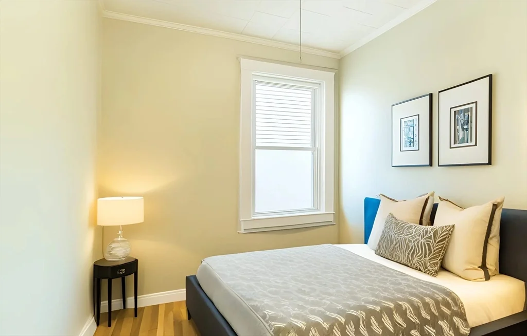 2 bed, 1 bath apartment for rent at 2A Sherman St Unit 2, Neighborhood Nine — photo 6 of 12