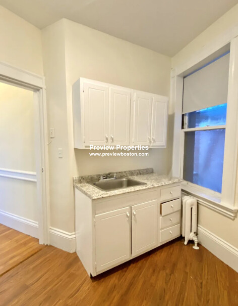 1 bed, 1 bath apartment for rent at 2W Ware St Unit 311P, Mid Cambridge — photo 4 of 11