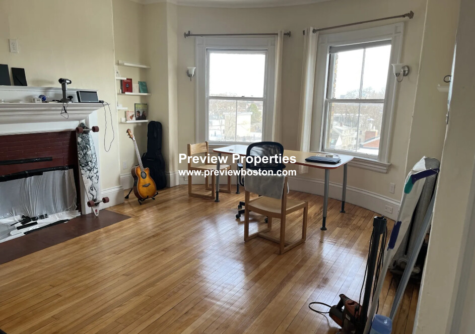 1 bed, 1 bath apartment for rent at 2W Ware St Unit 501P, Mid Cambridge