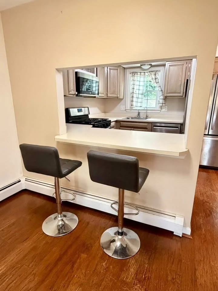 2 bed, 1 bath apartment for rent at 3-2 Tuck Farm Rd Unit 2, Auburn — photo 5 of 14