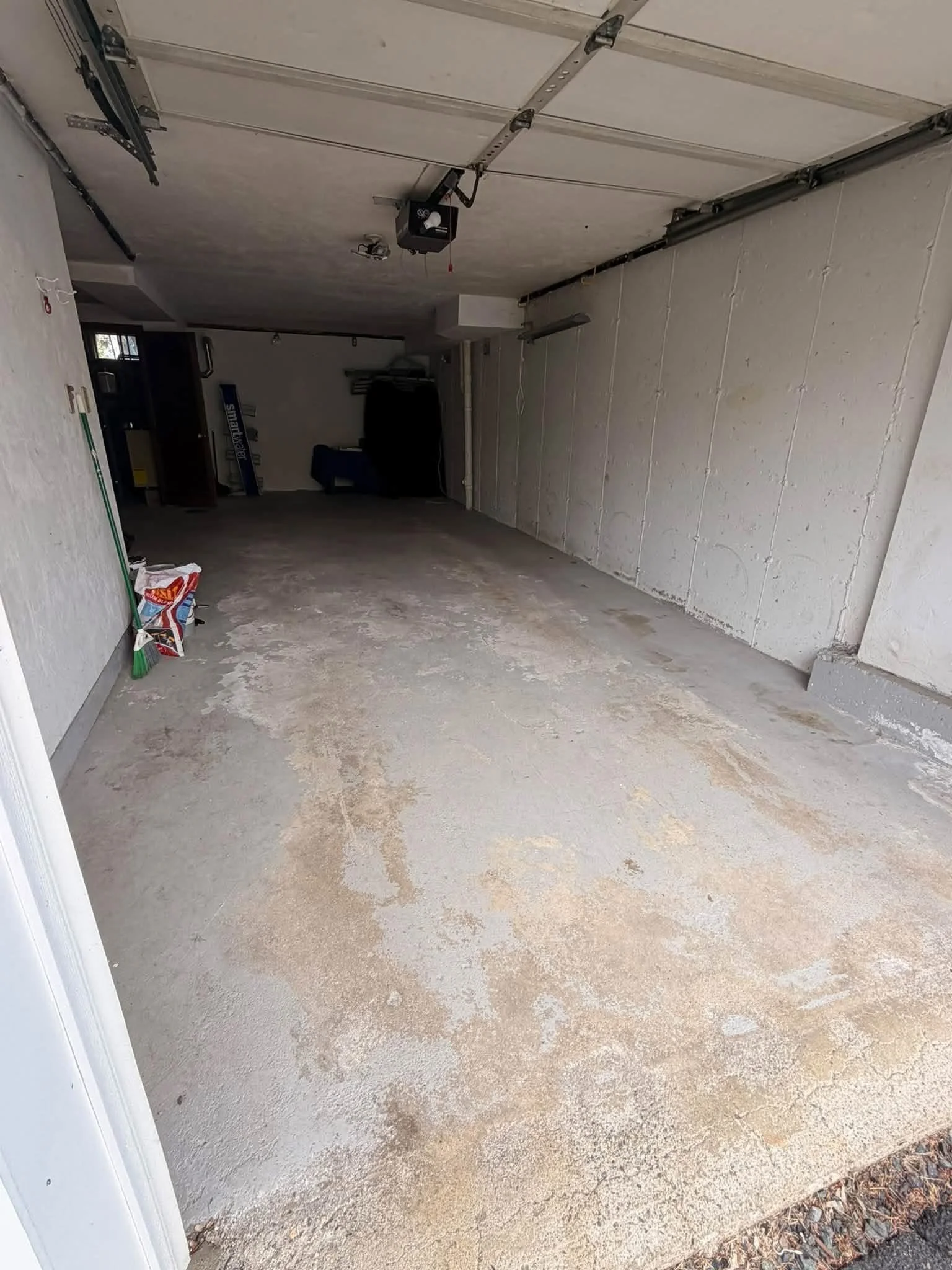 2 bed, 1 bath apartment for rent at 3-2 Tuck Farm Rd Unit 2, Auburn — photo 2 of 14