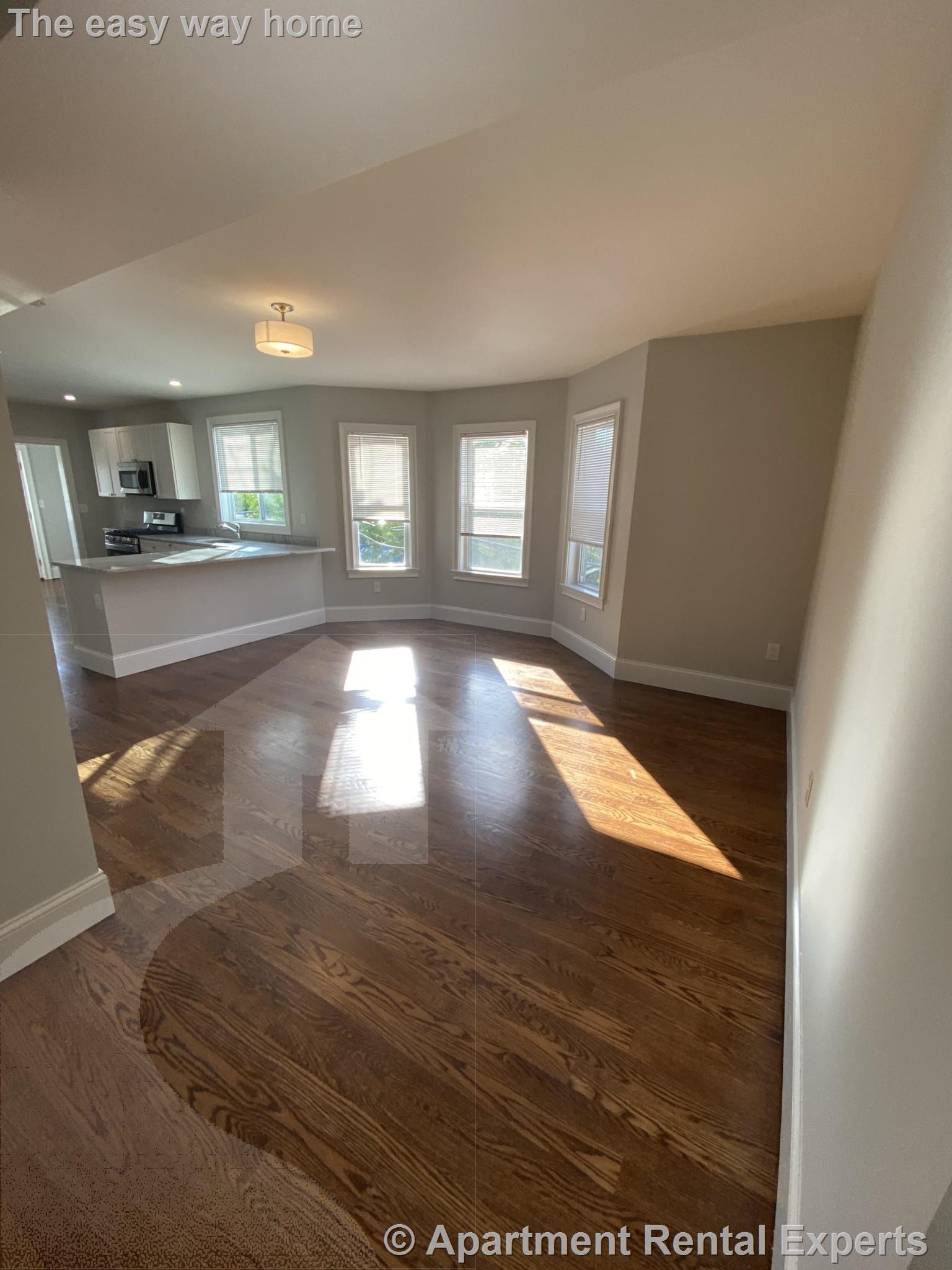 6 bed, 4+ bath apartment for rent at 3 Hamilton Rd Unit 2, Teele Square — photo 16 of 30