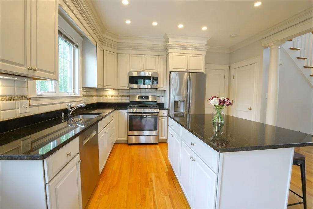 2 bed, 3 bath apartment for rent at 3 A Allen St Unit 3 A, Natick — photo 6 of 26